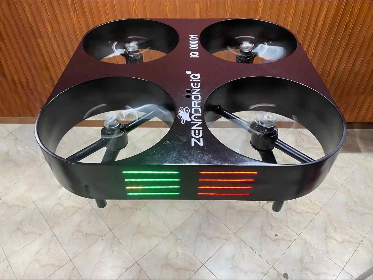 ZenaDrone IQ Square: Tecnologia de última geração de drones para ambientes internos